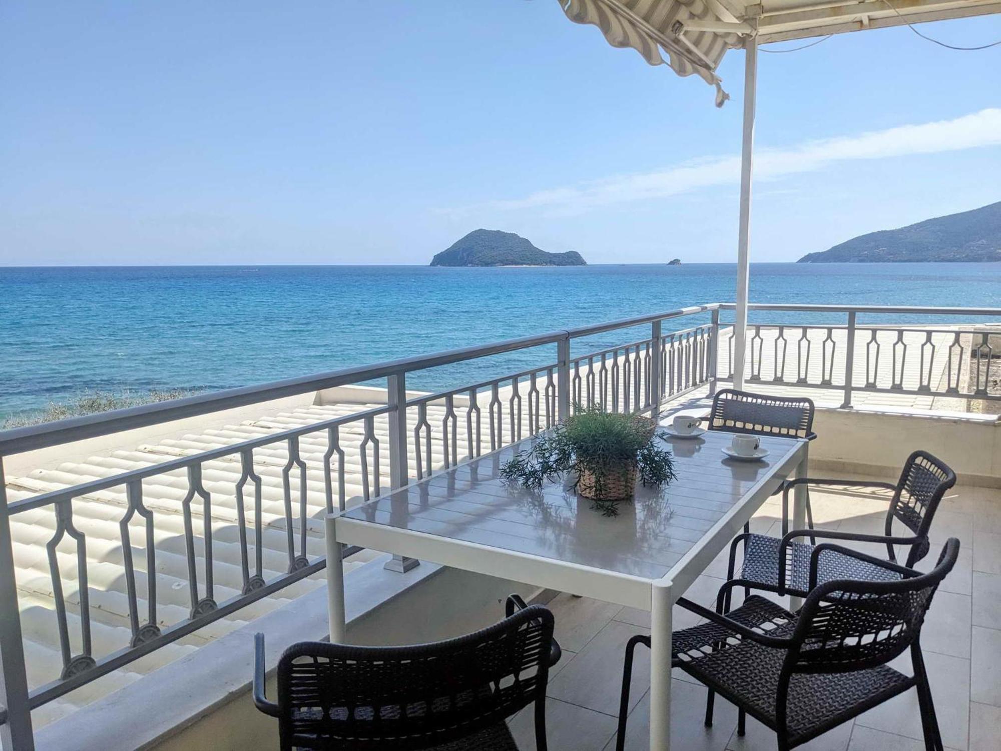 Panorama Inn Lithakia  Bagian luar foto